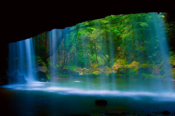 Photography by Junya Hasegawa