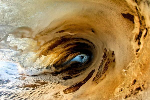 Incredible Hawaii Waves Photography