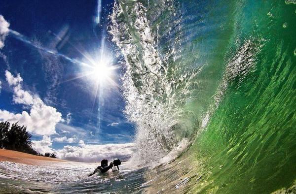 Incredible Hawaii Waves Photography