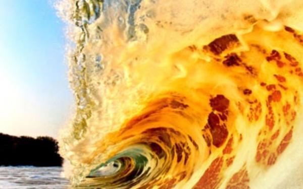 Incredible Hawaii Waves Photography
