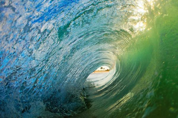 Incredible Hawaii Waves Photography