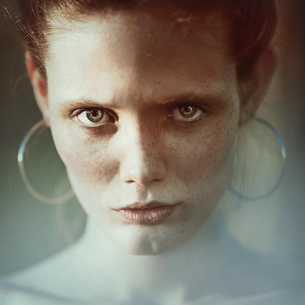 Portrait Photography by Tertius Alio