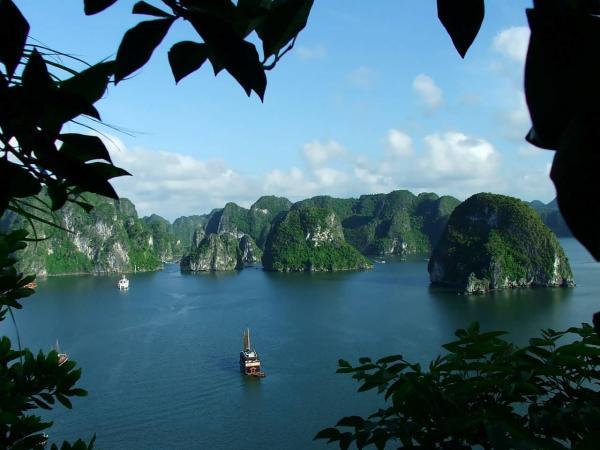 Ha Long Bay