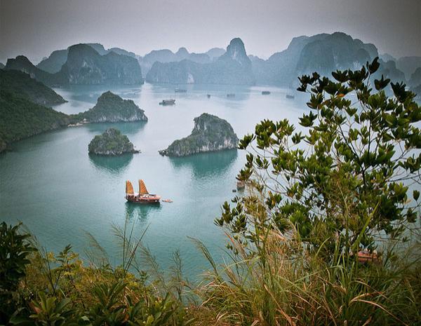 Ha Long Bay