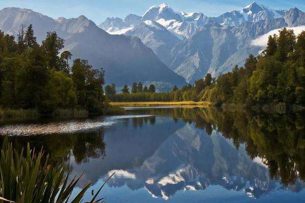 Beautiful Reflection Shots in Lake Matheson