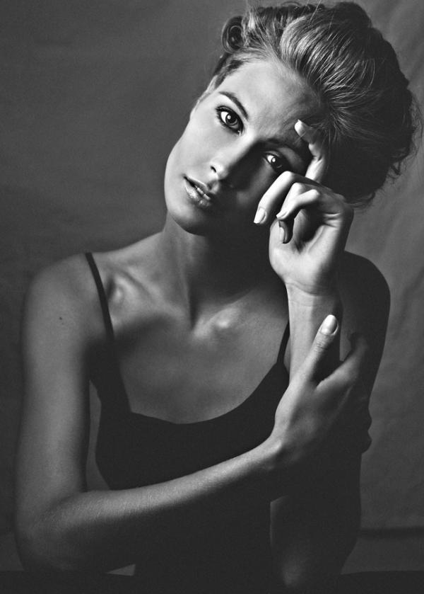 Portrait Photography by Benjo Arwas