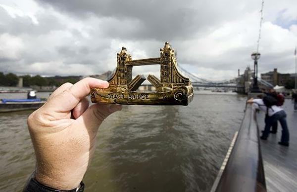 Optical Illusions by Michael Hughes