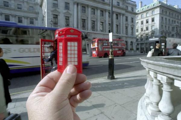 Optical Illusions by Michael Hughes
