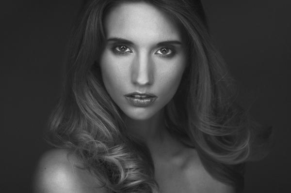 Portrait Photography by Guennadi Ivanov-Kuhn