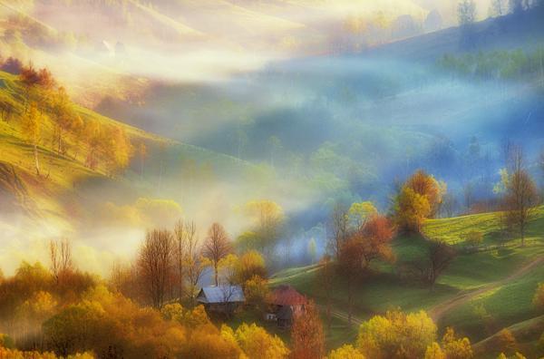 Cloudy mountains by Cornel Pufan