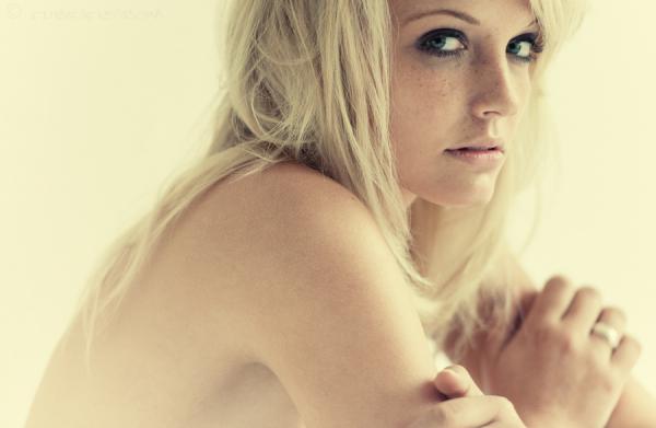 Portrait Photography by Rolland Andras Flinta