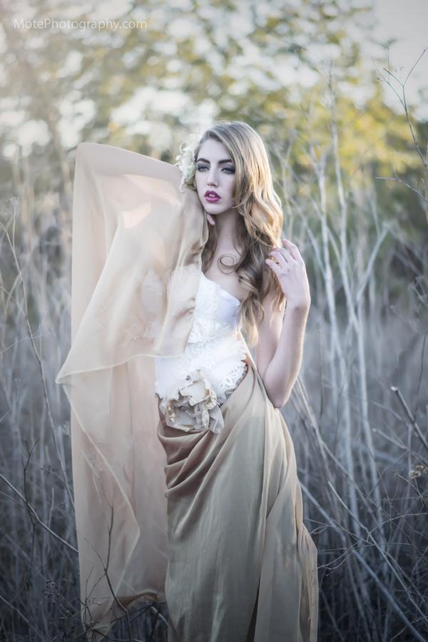 Portrait Photography by Mote Tanabodee