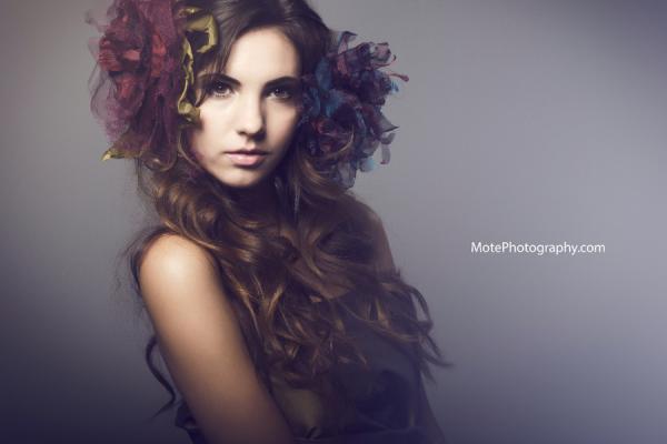 Portrait Photography by Mote Tanabodee