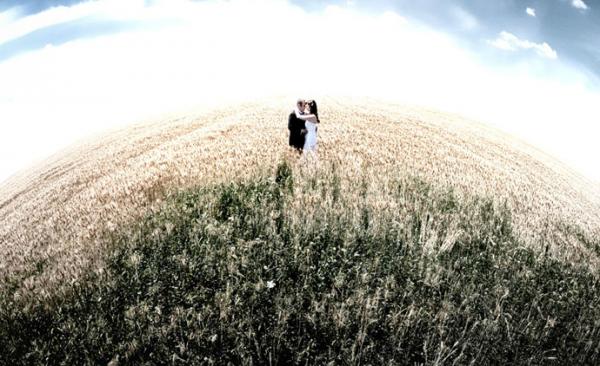Wedding photography by Vibrant and Classy