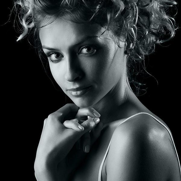 Gorgeous Portraits by Mikhail Grafik