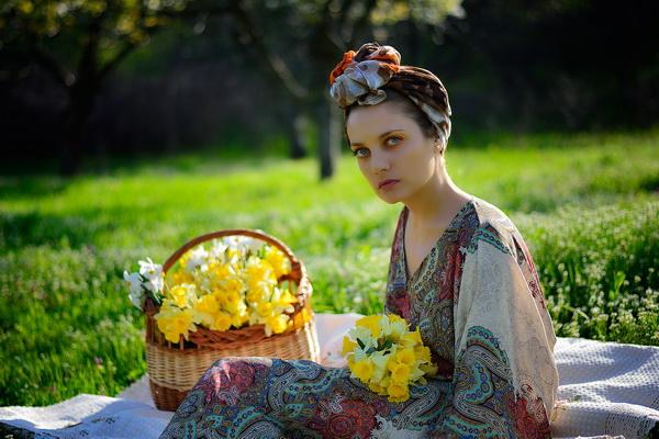 Portrait photography by Alexandra Fira
