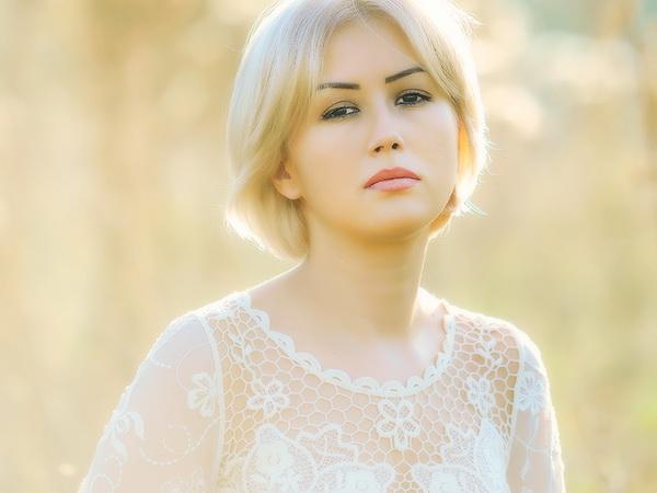 Portrait photography by Alexandra Fira