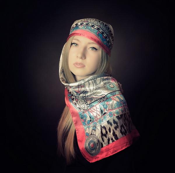 Portrait photography by Alexandra Fira