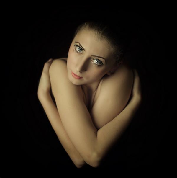 Portrait photography by Alexandra Fira
