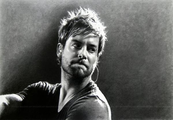 43 Portrait Of David Cook 35 Amazing Examples of Black And White Photography