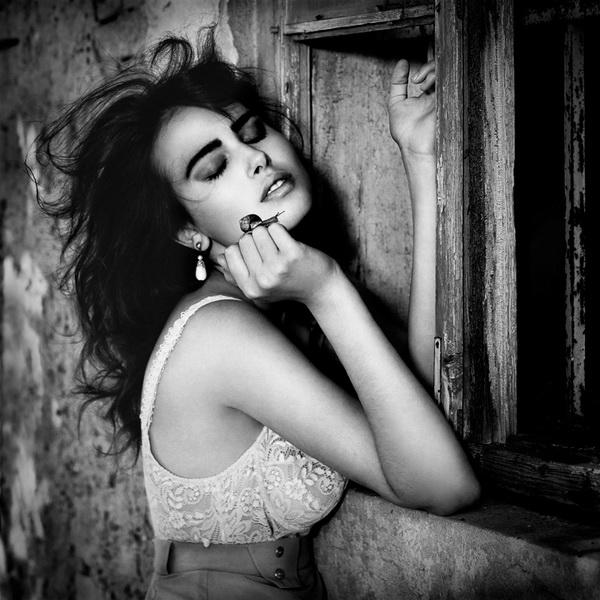 Portrait Photography by Aria Baró
