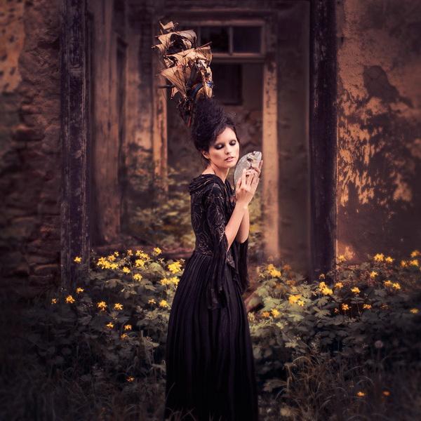 Portrait Photography by Aria Baró