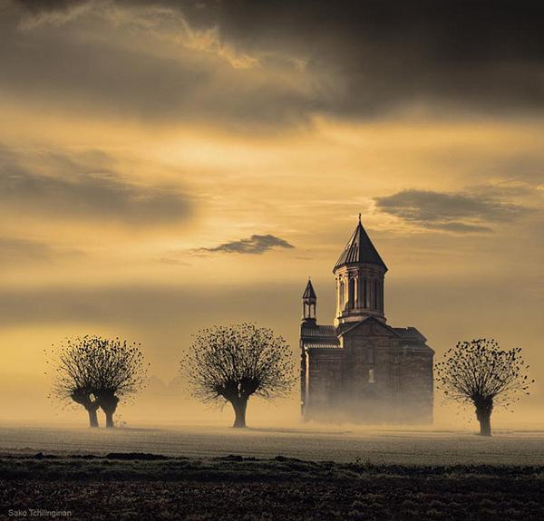 Photography by Sako Tchilingirian