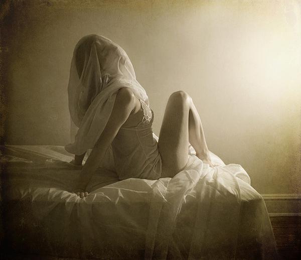Emotional Photography by Leah Johnston