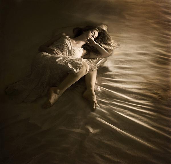 Emotional Photography by Leah Johnston