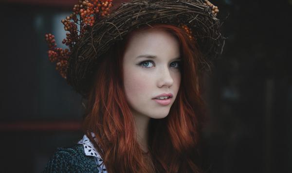 Portrait Photography by Pauly Pholwises