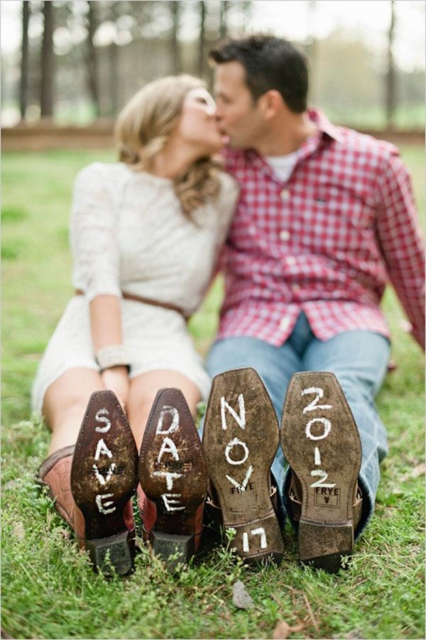 30 Engagement Photo Ideas