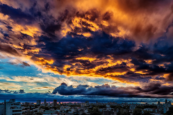 Cityscape Photos by Manuel Savariz Santos