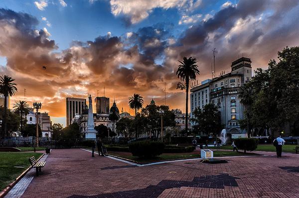 Cityscape Photos by Manuel Savariz Santos