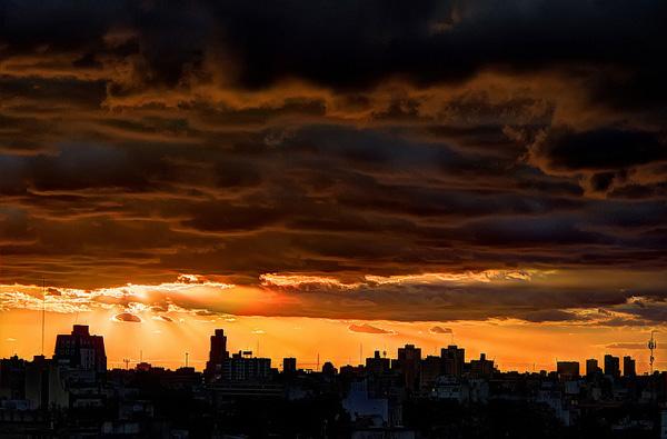 Cityscape Photos by Manuel Savariz Santos