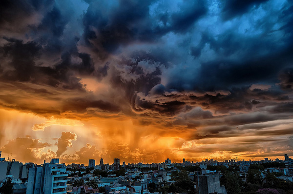 Cityscape Photos by Manuel Savariz Santos