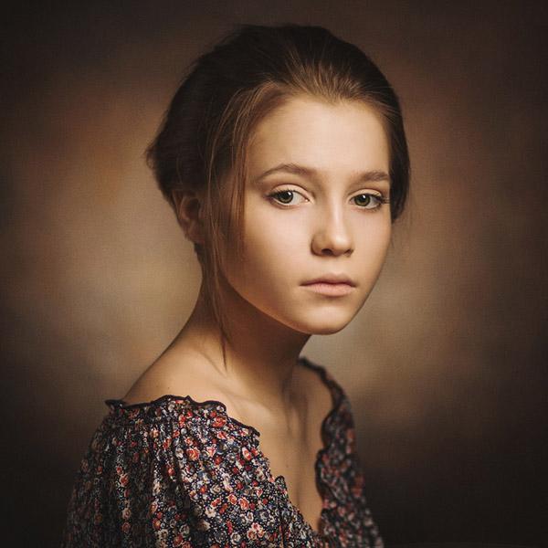 Portrait Photography by Paul Apal'kin