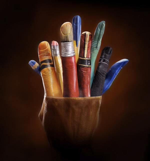 Hand Illusion Paintings by Annie Ralli