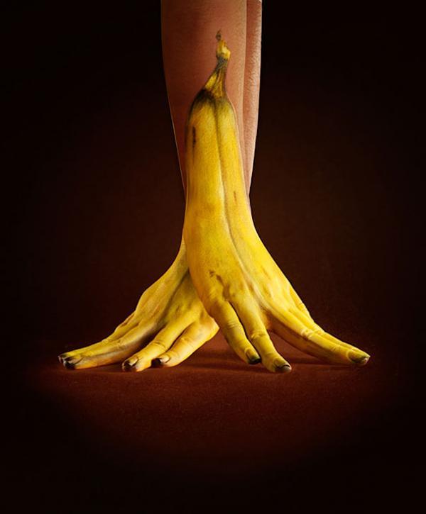 Hand Illusion Paintings by Annie Ralli