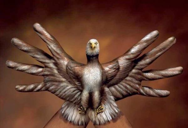 Incredible Hand Paintings by Guido Daniele