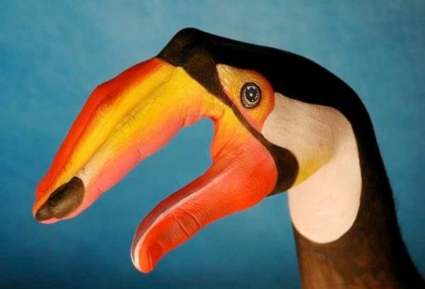 Incredible Hand Paintings by Guido Daniele