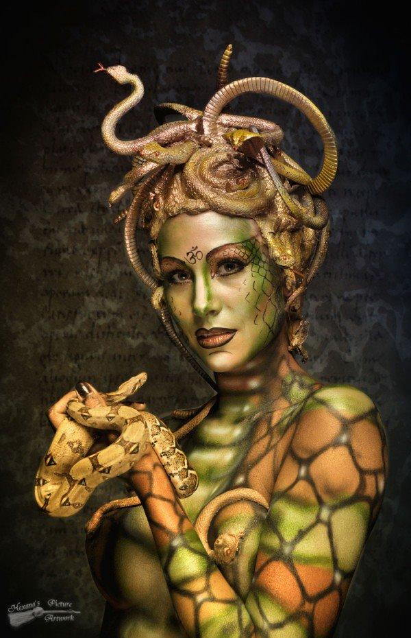 Body paintings by Nadja Hluchovsky