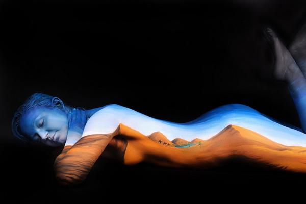 Body paintings by Gesine Marwedel