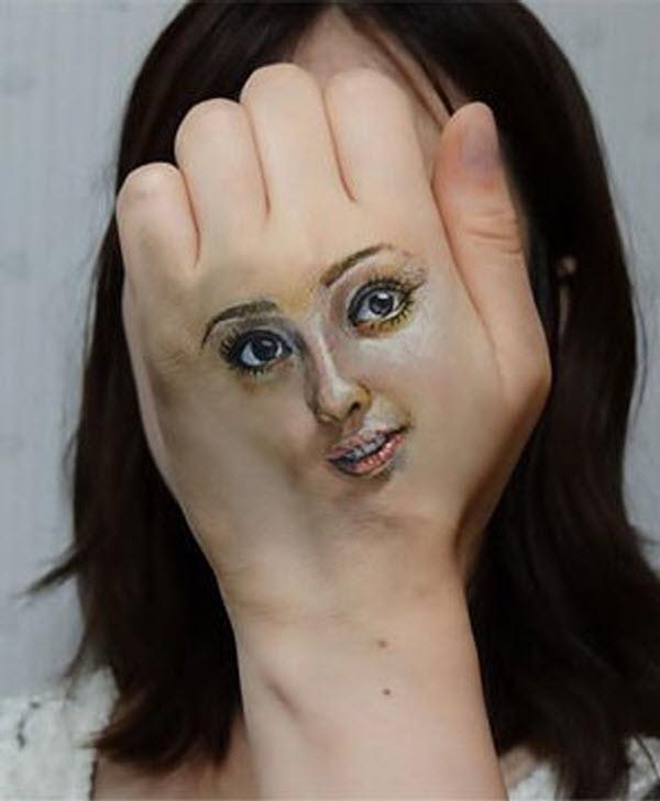 Incredible Body Art by Chooo-San