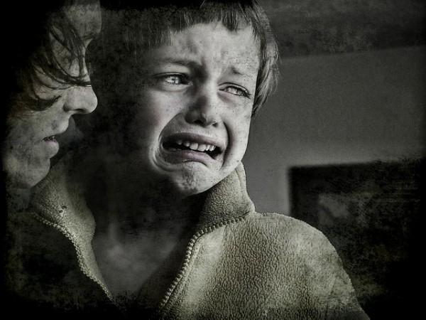 30 Beautiful Sad Pictures