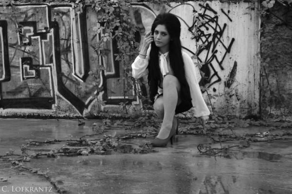 30 Beautiful Sad Pictures