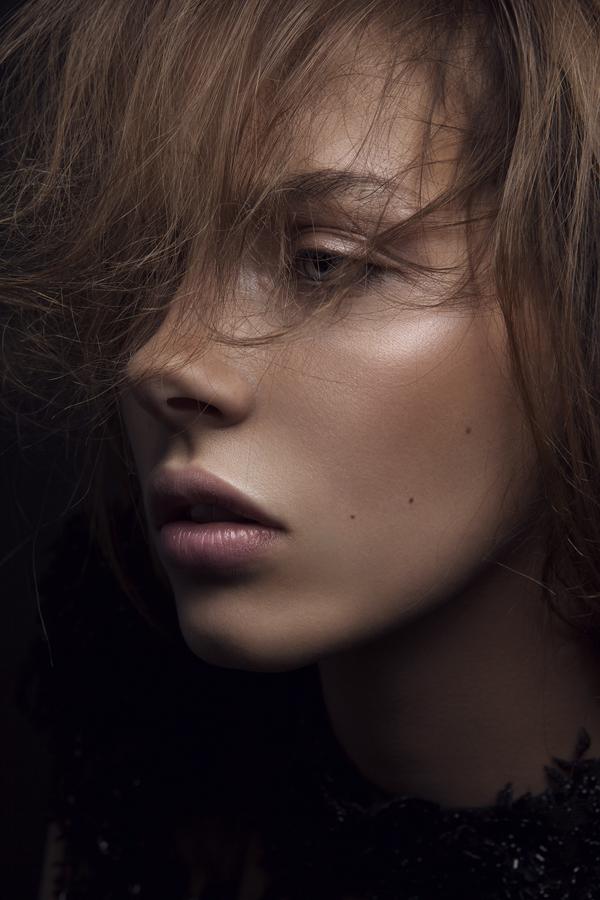 Beauty Photography by Lucie Brémeault