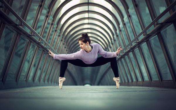 Dancing Photography by Dimitry Roulland