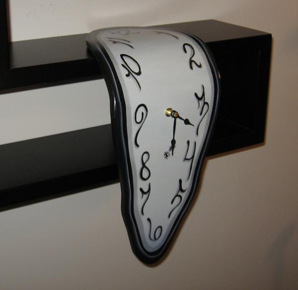 20 Inspirational Wall Clocks