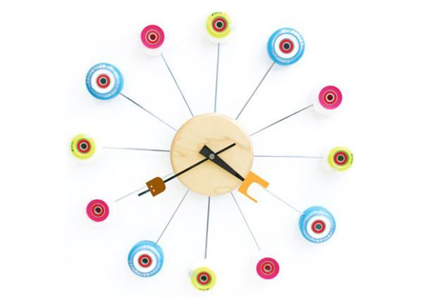 20 Inspirational Wall Clocks