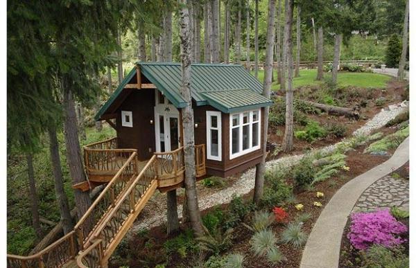 Tree Houses by Pete Nelson